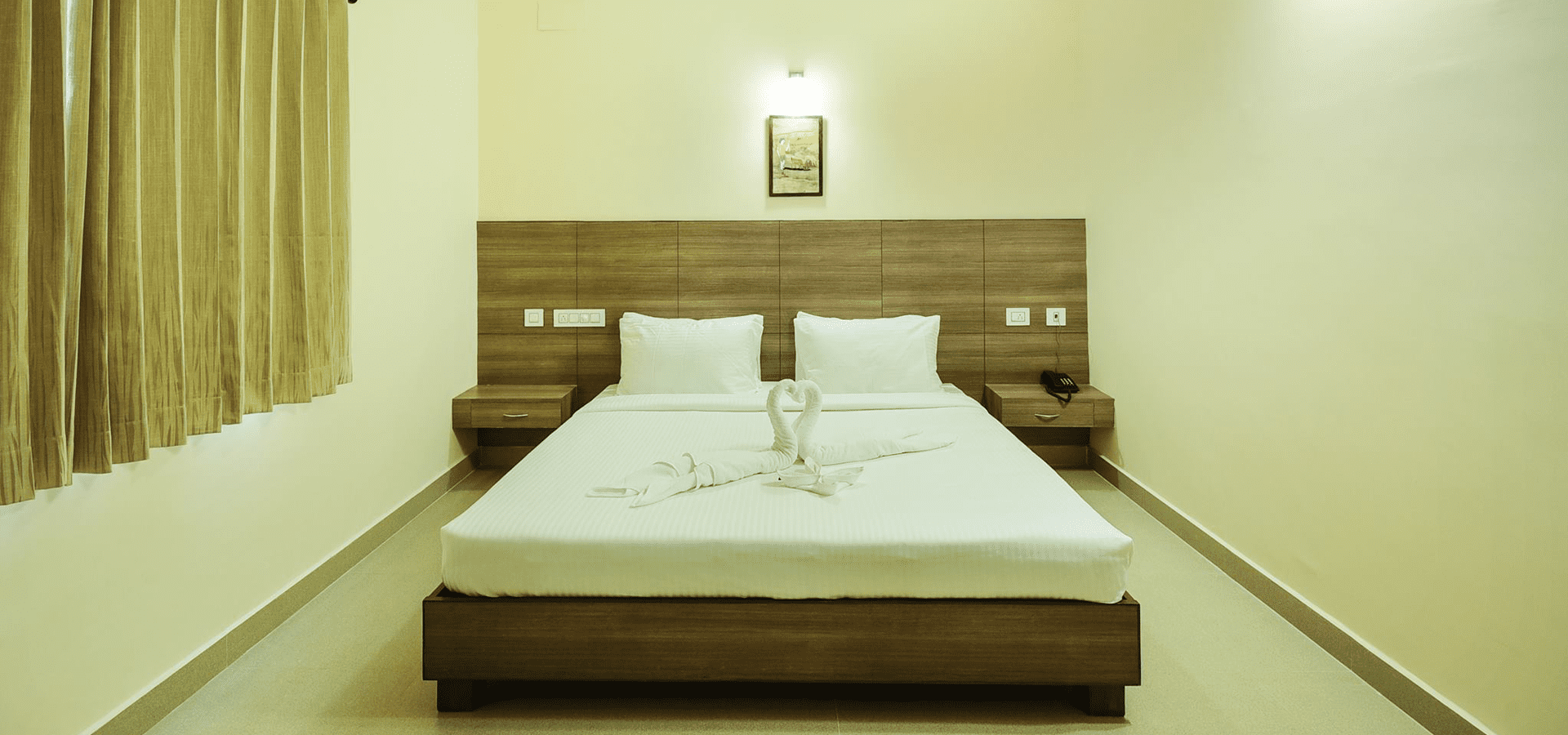 hotel room service in karaikudi