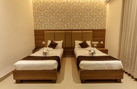 The Deluxe Room – Twin beds